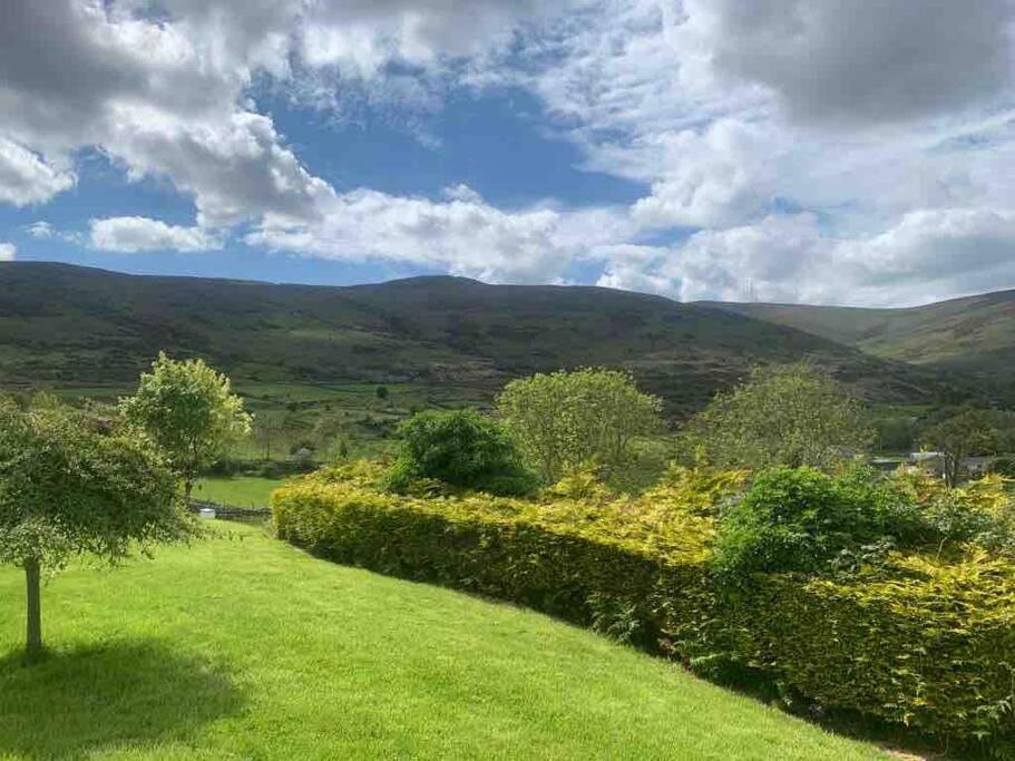 Mountain House Omeath Near Carlingford Villa O Meith Exterior foto