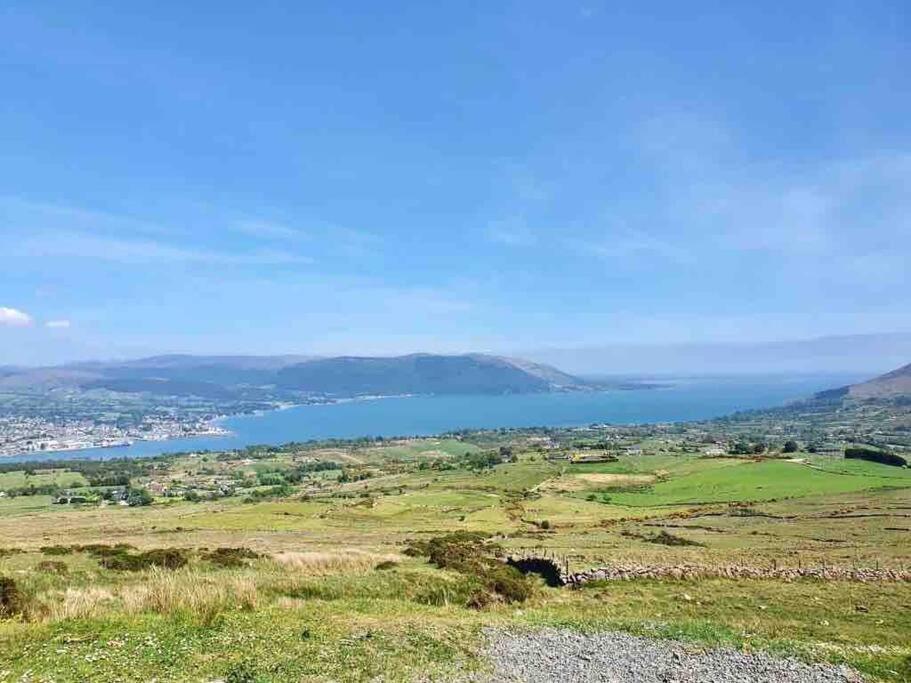 Mountain House Omeath Near Carlingford Villa O Meith Exterior foto
